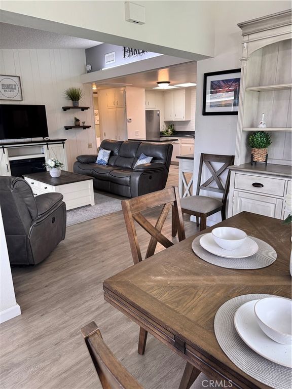Image 8 of property listing at 1075 Brookline Rd #220A M-9, Seal Beach, CA 90740