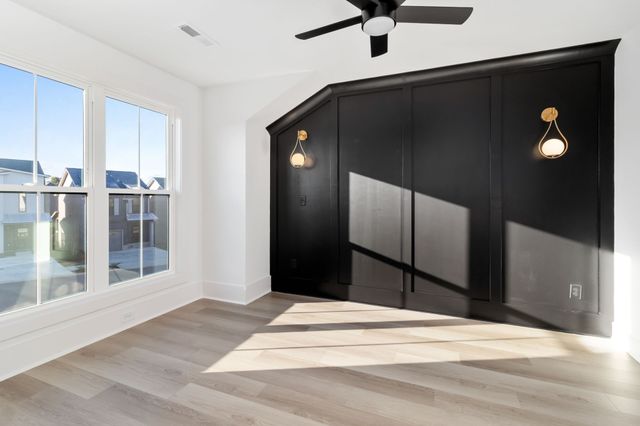 14 HOLLAND PARK WEST, Clarksville, TN 37043