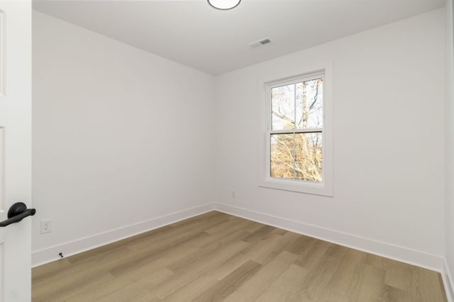 14 HOLLAND PARK WEST, Clarksville, TN 37043