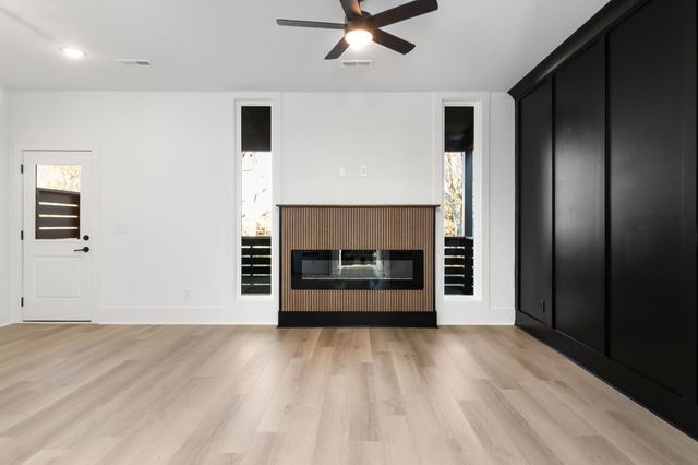 14 HOLLAND PARK WEST, Clarksville, TN 37043