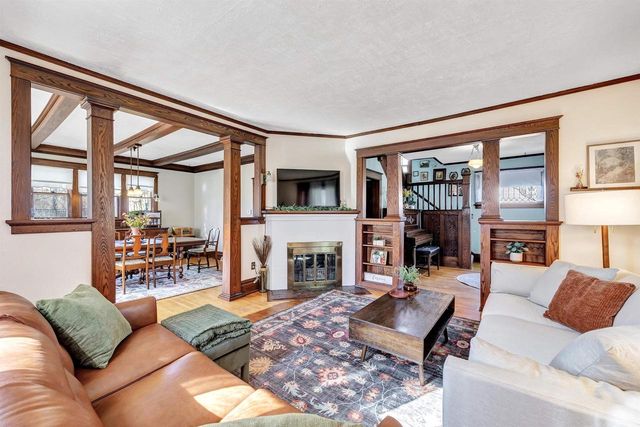 317 W THORNE STREET, Ripon, WI 54971
