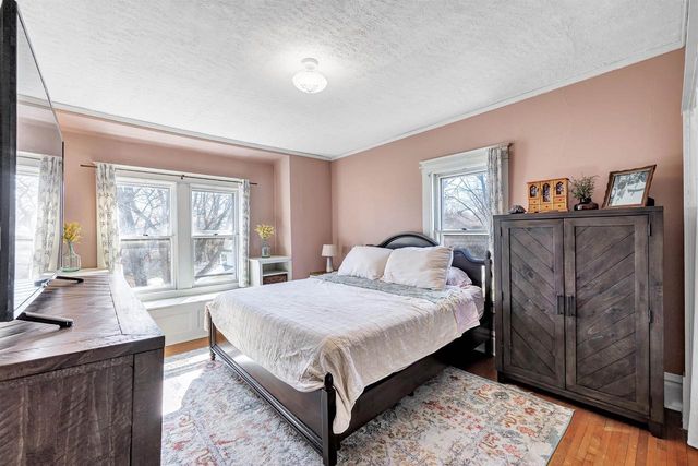 317 W THORNE STREET, Ripon, WI 54971