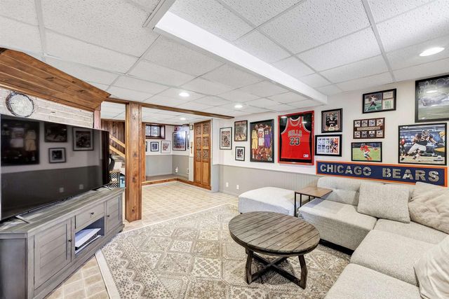 317 W THORNE STREET, Ripon, WI 54971