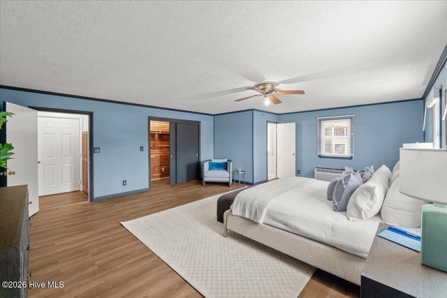 65 Sparrow Circle, Sanford, NC 27332