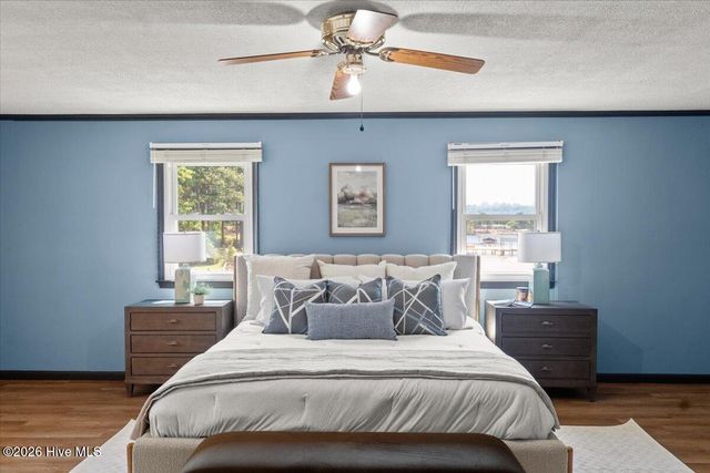 65 Sparrow Circle, Sanford, NC 27332
