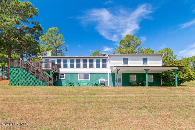 65 Sparrow Circle, Sanford, NC 27332