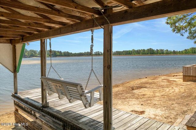 65 Sparrow Circle, Sanford, NC 27332