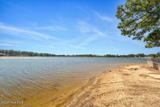 65 Sparrow Circle, Sanford, NC 27332