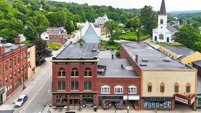 359 Central St Ste 3, Franklin, NH 03235