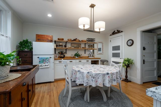 359 Central St Ste 3, Franklin, NH 03235