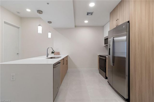 26600 Rosewood Pointe DR B-101, Bonita Springs, FL 34135