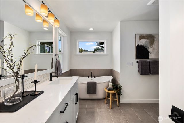 4132 220th Place SE, Bothell, WA 98021