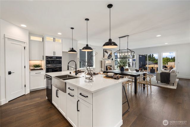 4132 220th Place SE, Bothell, WA 98021