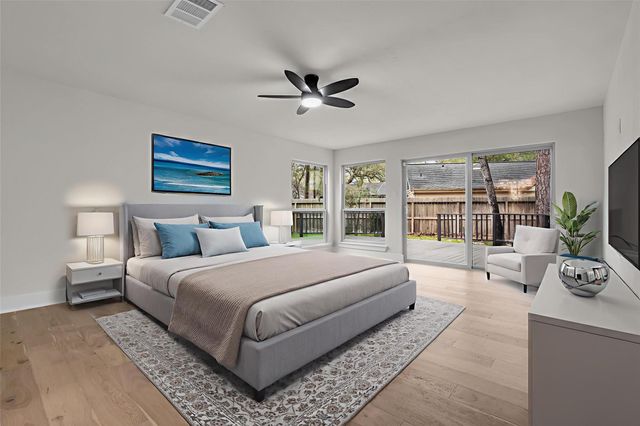 4 N Autumnwood Way, The Woodlands, TX 77380