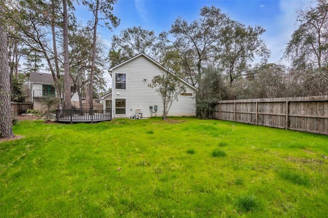 4 N Autumnwood Way, The Woodlands, TX 77380