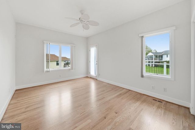 160 CLIFFVIEW DR, North East, MD 21901