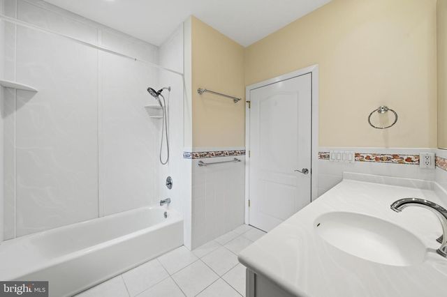 160 CLIFFVIEW DR, North East, MD 21901