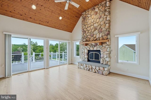 160 CLIFFVIEW DR, North East, MD 21901