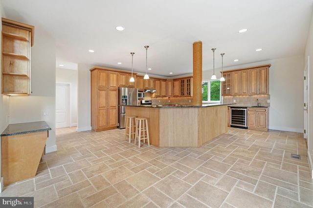 160 CLIFFVIEW DR, North East, MD 21901
