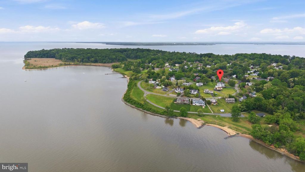 Image 13 of property listing at 160 CLIFFVIEW DR, North East, MD 21901