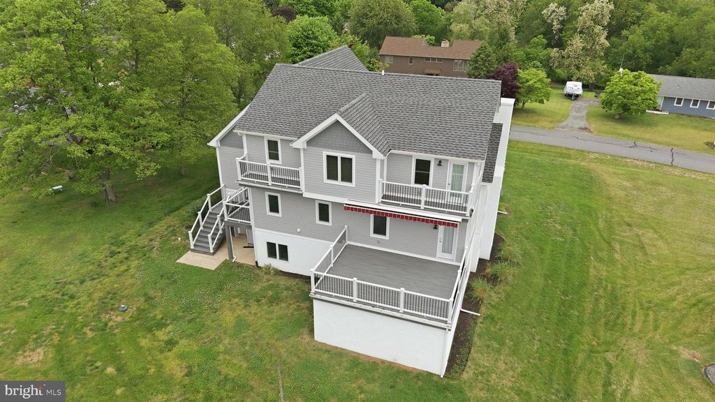 Image 20 of property listing at 160 CLIFFVIEW DR, North East, MD 21901