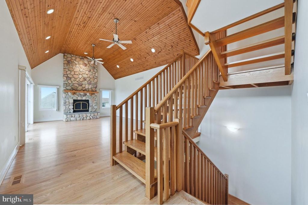 Image 45 of property listing at 160 CLIFFVIEW DR, North East, MD 21901