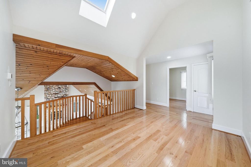 Image 71 of property listing at 160 CLIFFVIEW DR, North East, MD 21901