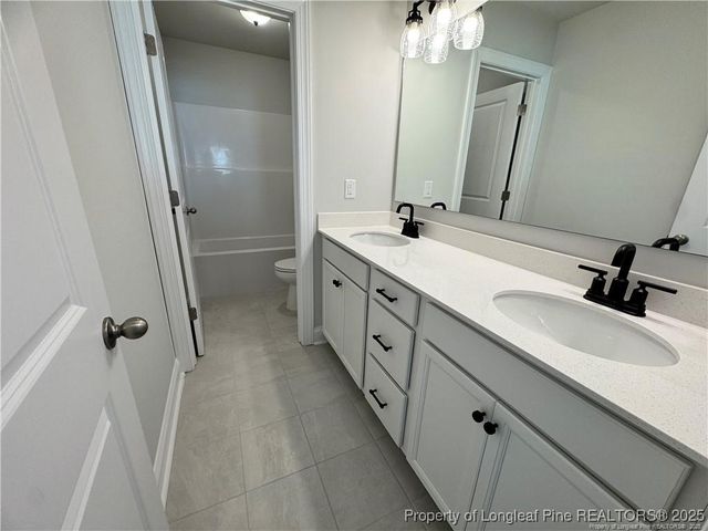 179 Grove Walk Road, Raeford, NC 28376