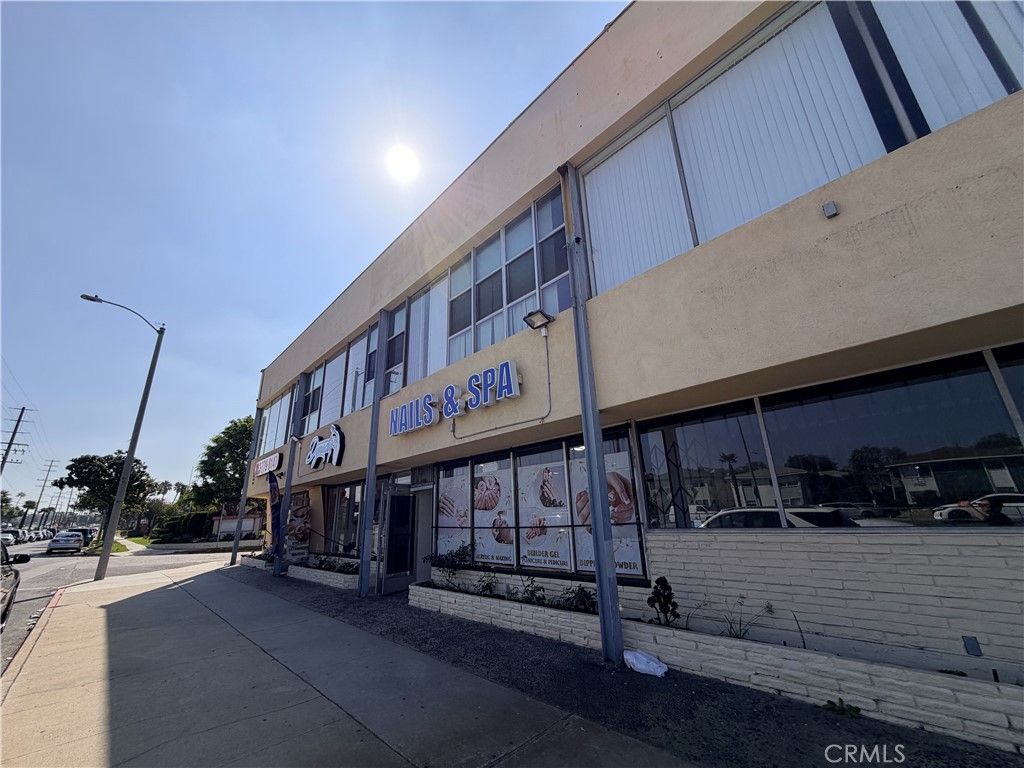 2602 W Imperial Highway B, Hawthorne, CA 90250 — exterior