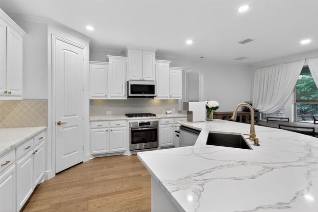 5268 Pecan Brook Lane, Frisco, TX 75034