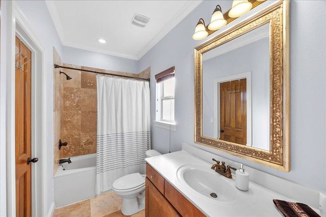 210 W. Grand Key, Destin, FL 32541