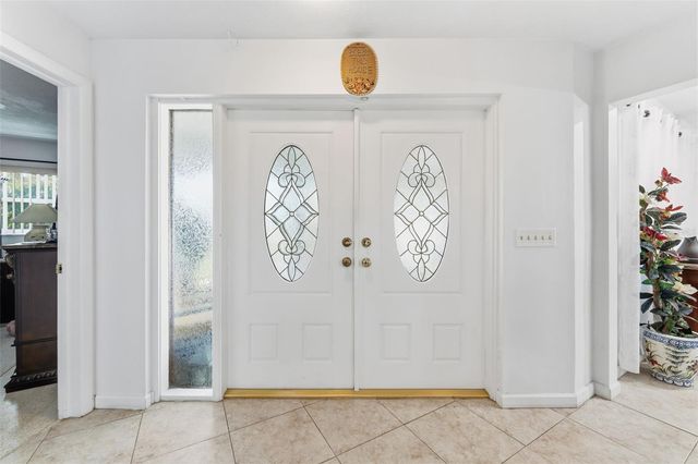 2401 26TH AVENUE S, St Petersburg, FL 33712