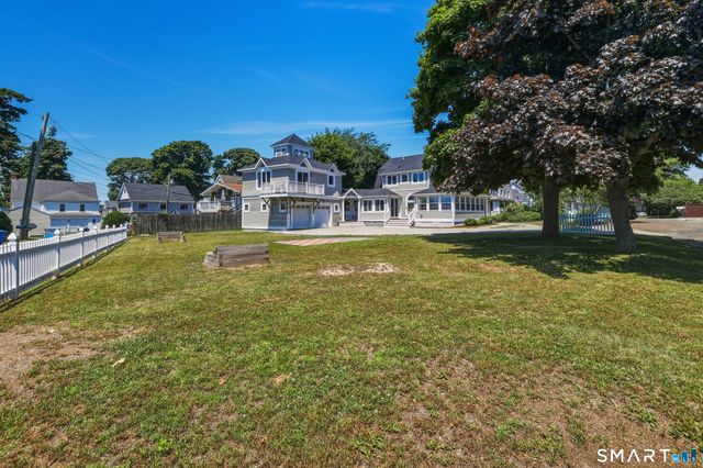 31 Sols Point Road, Clinton, CT 06413