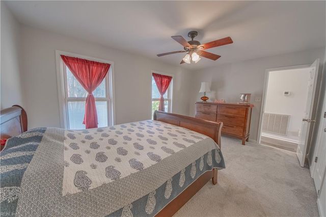 230 Chick Cove DR, Hardyville, VA 23070