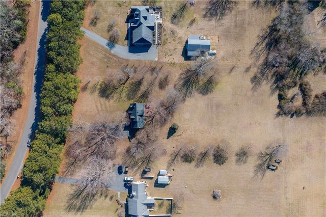 230 Chick Cove DR, Hardyville, VA 23070