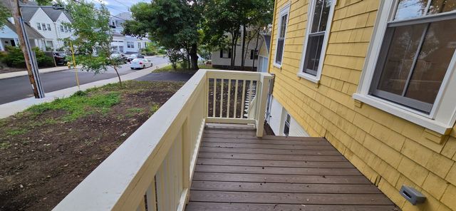 36 Mystic St, Medford, MA 02155
