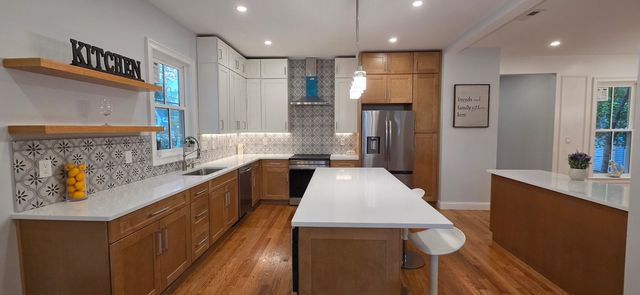 36 Mystic St, Medford, MA 02155