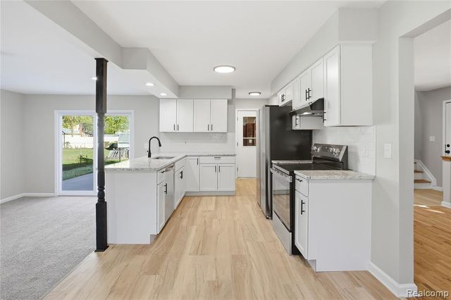 22104 Bernard Street, Taylor, MI 48180