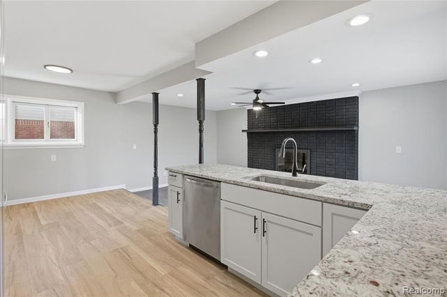 22104 Bernard Street, Taylor, MI 48180