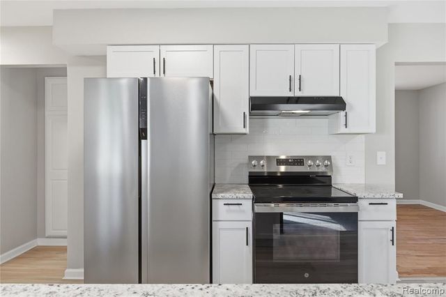 22104 Bernard Street, Taylor, MI 48180