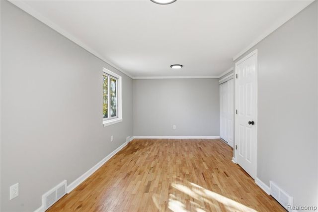 22104 Bernard Street, Taylor, MI 48180