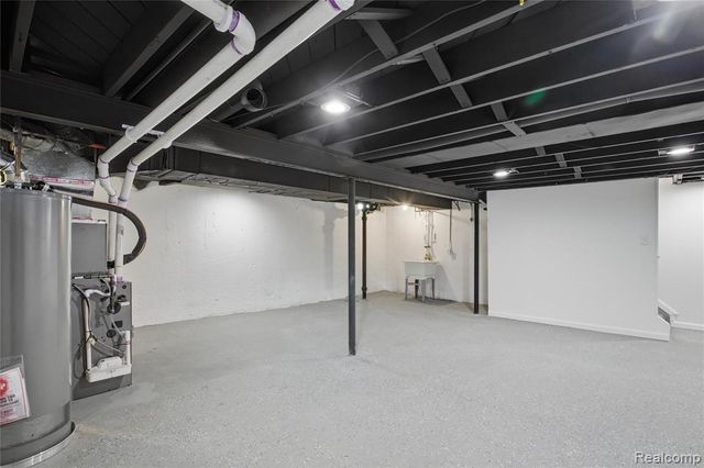 22104 Bernard Street, Taylor, MI 48180