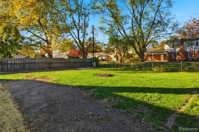 22104 Bernard Street, Taylor, MI 48180