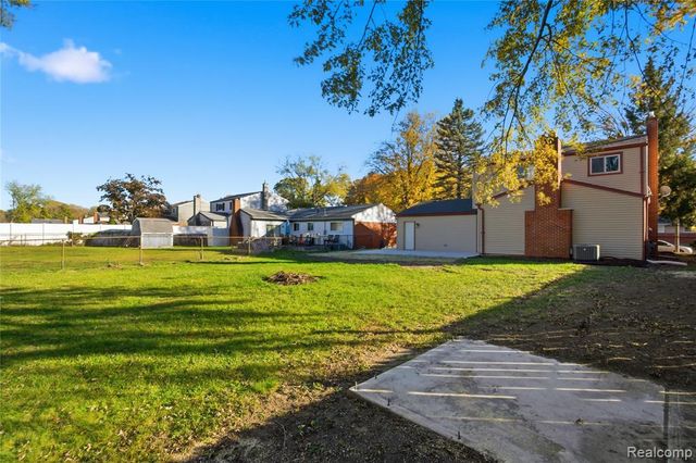 22104 Bernard Street, Taylor, MI 48180