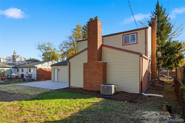 22104 Bernard Street, Taylor, MI 48180