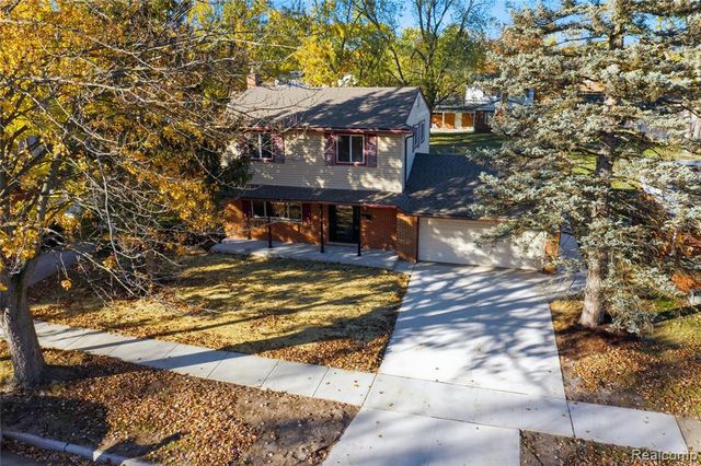 22104 Bernard Street, Taylor, MI 48180