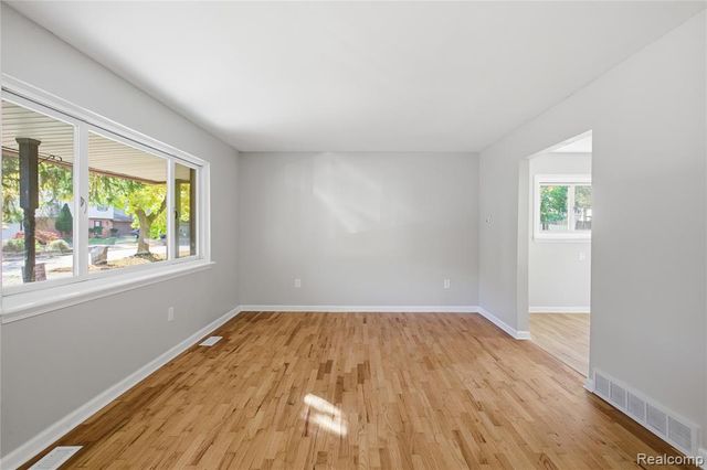 22104 Bernard Street, Taylor, MI 48180