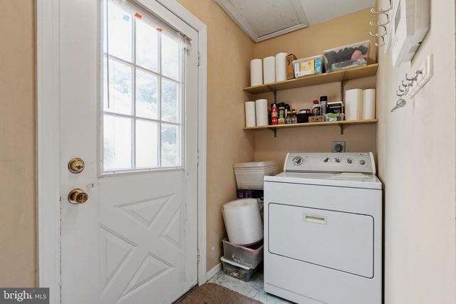 813 N ARGONNE AVE, Sterling, VA 20164