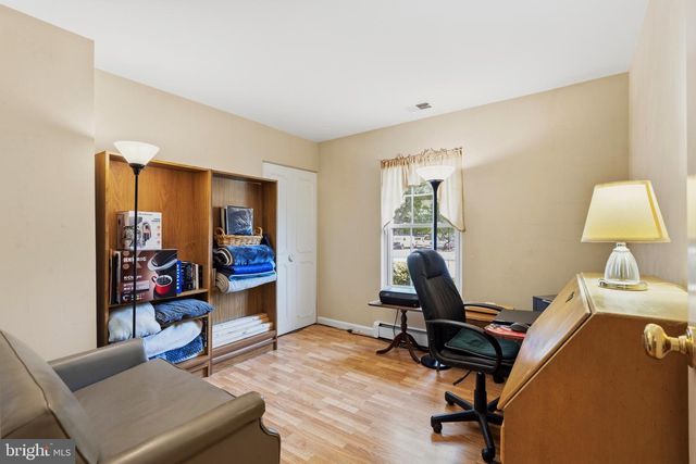 813 N ARGONNE AVE, Sterling, VA 20164