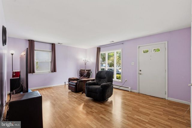 813 N ARGONNE AVE, Sterling, VA 20164